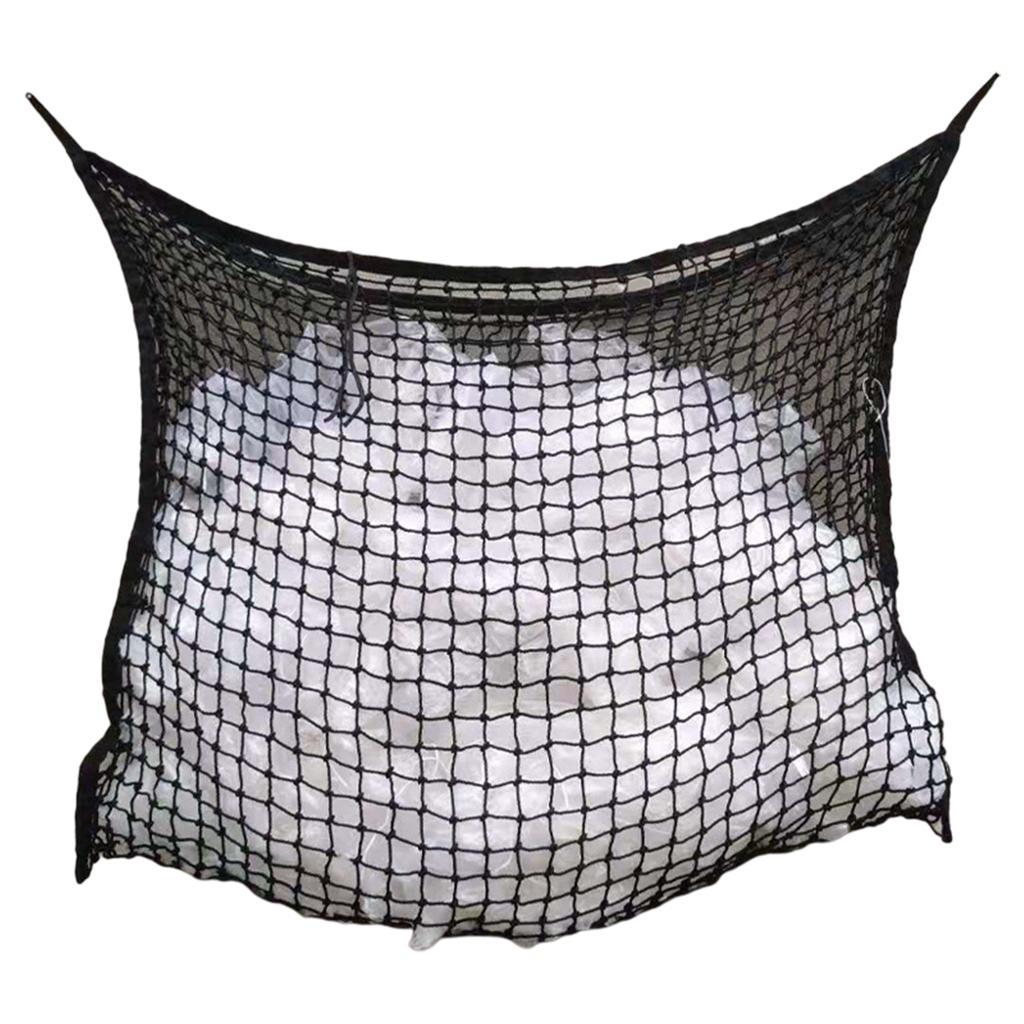 Polyester hay net to feed a horse
